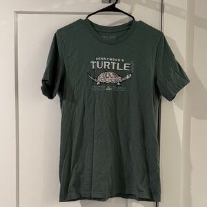 Turtle Green KENNYWOOD Graphic Tee